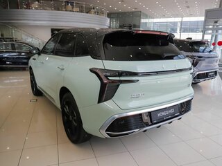 2025 Hongqi HS3, зелёный, 3775000 рублей, вид 2