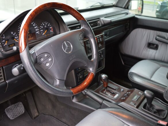 2001 Mercedes-Benz G-Класс 500 II (W463), чёрный - вид 15