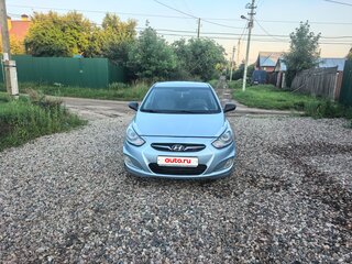 2011 Hyundai Solaris I, серый, 650000 рублей, вид 3