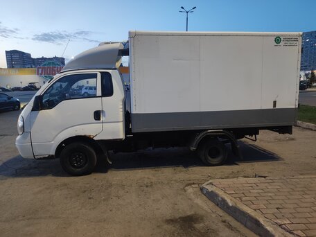 2012 Kia Bongo, белый, 590000 рублей, вид 3