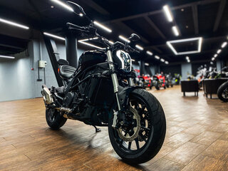 2026 Benelli 502 C, чёрный, 639000 рублей, вид 4