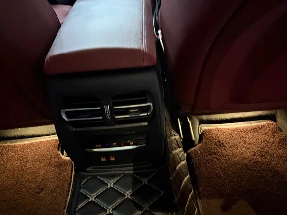 2022 BMW 3 серии 320Li VII (G2x) Рестайлинг, чёрный - вид 12