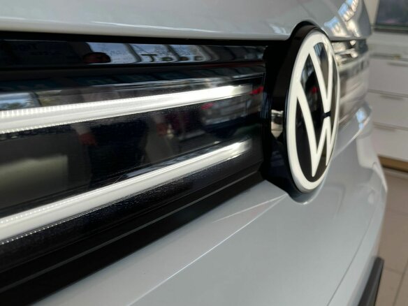 2022 Volkswagen ID.6 Crozz, белый - вид 26
