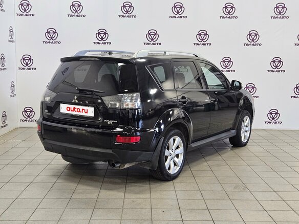 2010 Mitsubishi Outlander II Рестайлинг, чёрный, 945000 рублей - вид 4