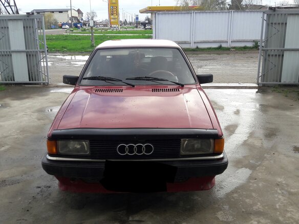 1980 Audi 80 III (B2), красный - вид 3