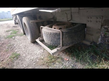 1990 Volvo F-Series, красный, 300000 рублей, вид 5