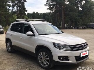 2013 Volkswagen Tiguan I Рестайлинг, белый, 1200000 рублей, вид 2