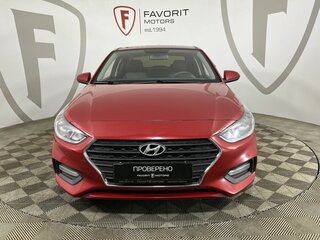 2018 Hyundai Solaris II, красный, 1169000 рублей, вид 2