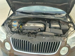2013 Skoda Yeti I, коричневый, 1000000 рублей, вид 5