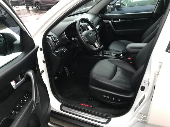 2014 Kia Sorento II Рестайлинг, белый - вид 7