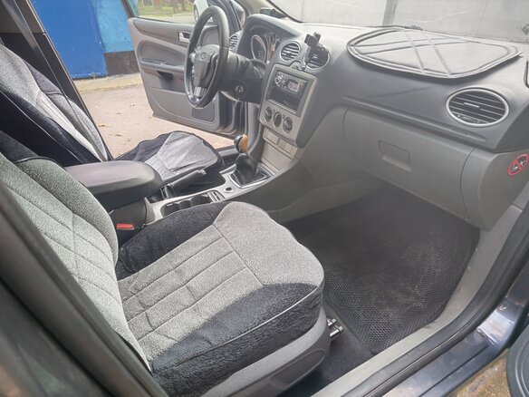 2010 Ford Focus II Рестайлинг, серый, 300000 рублей - вид 14