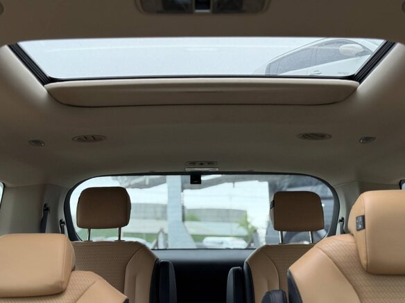 2021 Kia Carnival IV, белый, 5100000 рублей - вид 24