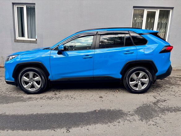2020 Toyota RAV4 V (XA50), синий, 2720000 рублей - вид 1