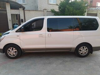 2008 Hyundai H-1 II, белый, 1600000 рублей, вид 3
