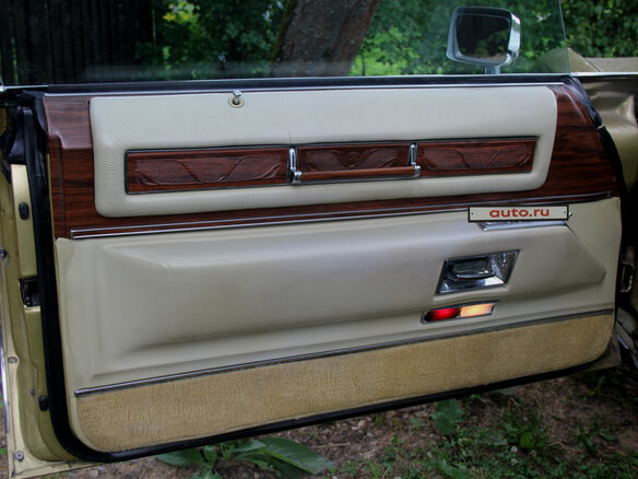 1975 Cadillac Eldorado IX, золотистый - вид 21