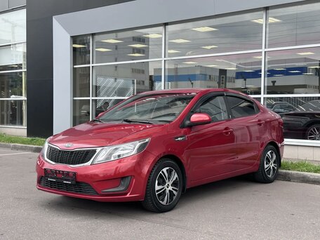2013 Kia Rio III, красный, 630000 рублей, вид 3
