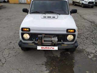 2004 Lada (ВАЗ) 2121 (4x4) I Рестайлинг, белый, 310000 рублей, вид 1