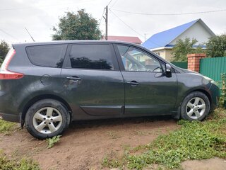 2011 Renault Scenic III, серый, 780000 рублей, вид 4