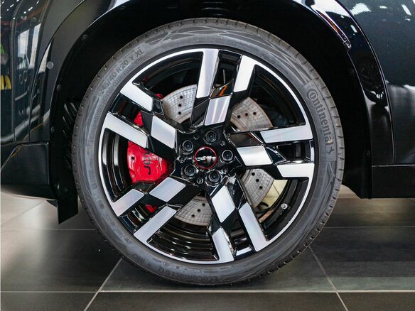 2024 Mini Countryman JCW John Cooper Works III, чёрный, 8490000 рублей - вид 8
