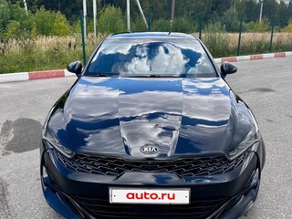 2021 Kia K5 III, чёрный, 2900000 рублей, вид 3