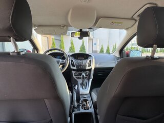 2011 Ford Focus III, красный, 680000 рублей, вид 5