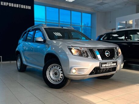 Nissan Terrano III (D10)