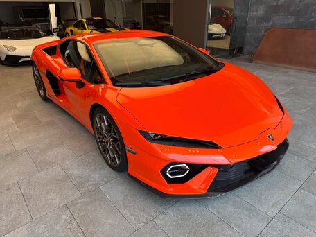 2026 Lamborghini Temerario, оранжевый, 45300000 рублей, вид 3