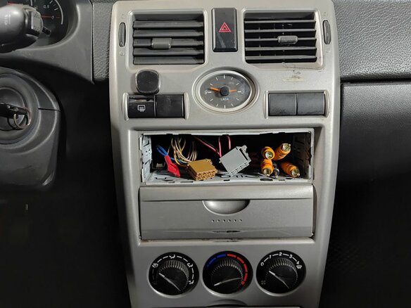 2012 Lada (ВАЗ) Priora I, чёрный - вид 14