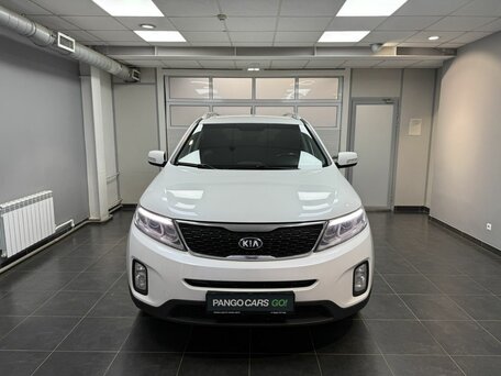 2018 Kia Sorento II Рестайлинг, белый, 1715000 рублей, вид 2