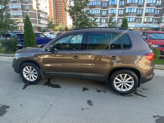 2015 Volkswagen Tiguan Euro 6 I Рестайлинг, коричневый, 1530000 рублей, вид 5