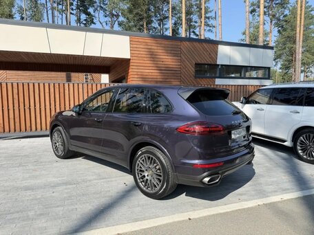 2018 Porsche Cayenne Diesel II Рестайлинг (958), фиолетовый, 5050000 рублей, вид 2