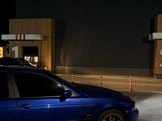 1998 BMW 5 серии 520i IV (E39), синий, 650000 рублей, вид 4