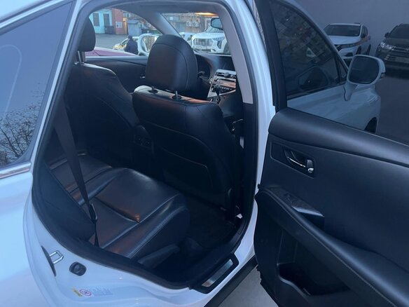 2015 Lexus RX 350 III Рестайлинг, белый, 2942000 рублей - вид 23