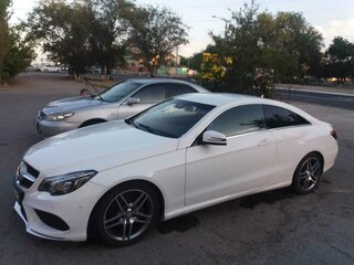 2015 Mercedes-Benz E-Класс 200 IV (W212, S212, C207) Рестайлинг, белый, 2400000 рублей, вид 2