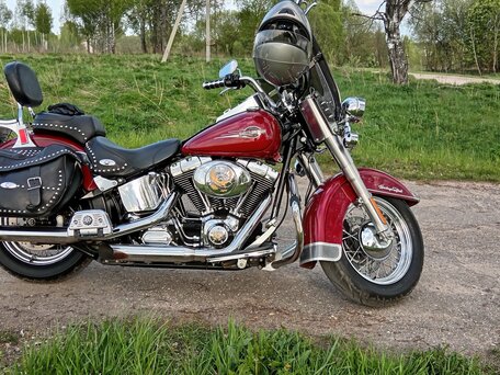 2005 Harley-Davidson Heritage Classic, пурпурный, 900000 рублей, вид 3