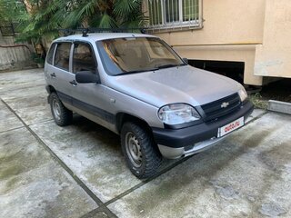 2006 Chevrolet Niva I, серебристый, 490000 рублей, вид 3