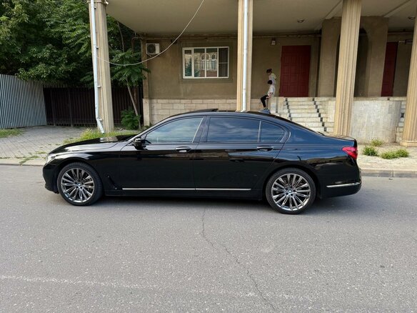 2015 BMW 7 серии Long 730Ld xDrive VI (G11/G12), чёрный, 3149000 рублей - вид 12