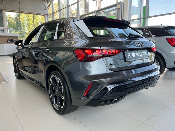 2026 Audi A3 Sportback 35 TFSI IV (8Y) Рестайлинг, серый, 4020000 рублей - вид 5