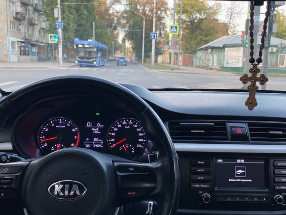 2018 Kia Rio IV, белый, 1750000 рублей - вид 12