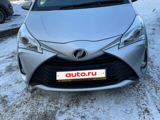 2019 Toyota Vitz III (XP130) Рестайлинг 2, серый, 1200000 рублей, вид 1