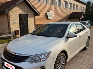 2016 Toyota Camry VII (XV50) Рестайлинг, белый, 2250000 рублей, вид 1
