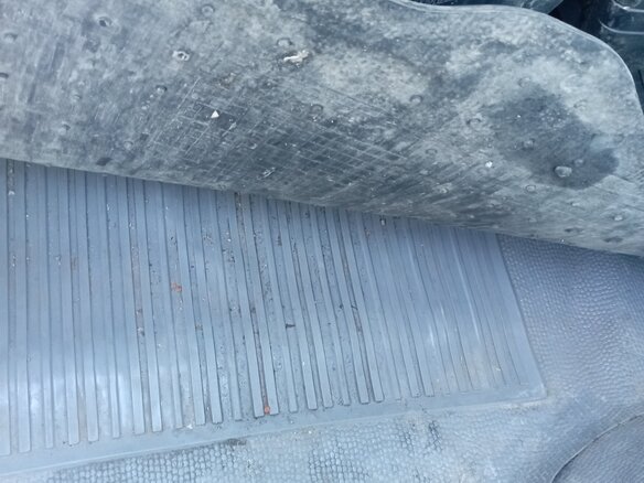 2004 Mazda Titan, белый, 1800000 рублей - вид 4