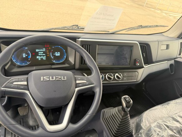 2026 Isuzu Elf (N-series), белый, 4800000 рублей - вид 9
