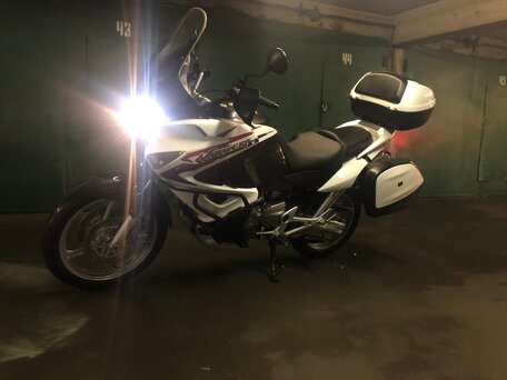 2011 Honda XL1000V Varadero, белый, 1000000 рублей, вид 4