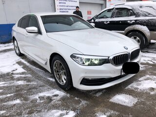 2018 BMW 5 серии 520d xDrive VII (G30/G31/G38), белый, 3400000 рублей, вид 1