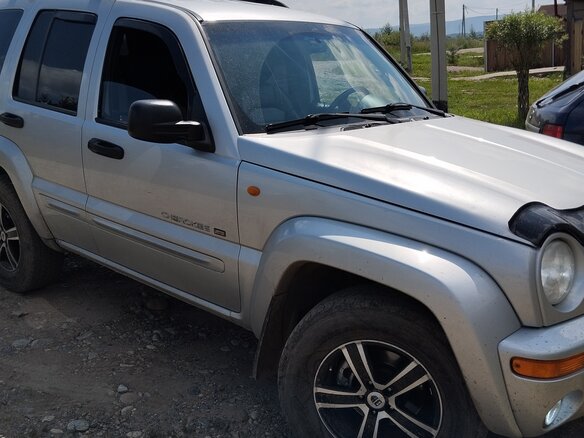 2003 Jeep Cherokee III (KJ), серебристый, 1000000 рублей - вид 6