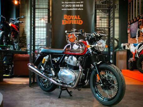 2026 Royal Enfield Interceptor 650, красный, 708000 рублей, вид 2