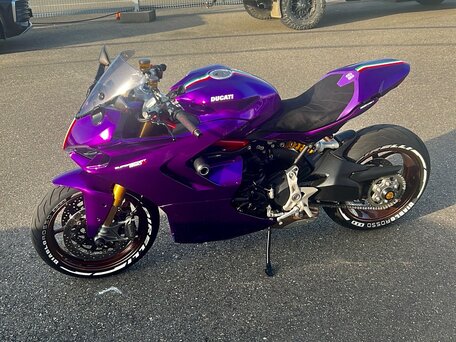 2021 Ducati Supersport, фиолетовый, 1800000 рублей, вид 5