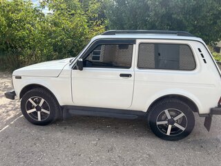 2019 Lada (ВАЗ) 2121 (4x4) I Рестайлинг, белый, 750000 рублей, вид 4