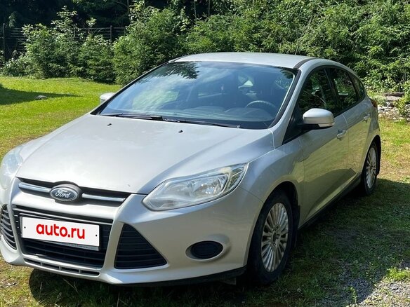 2011 Ford Focus III, серебристый, 750000 рублей - вид 1